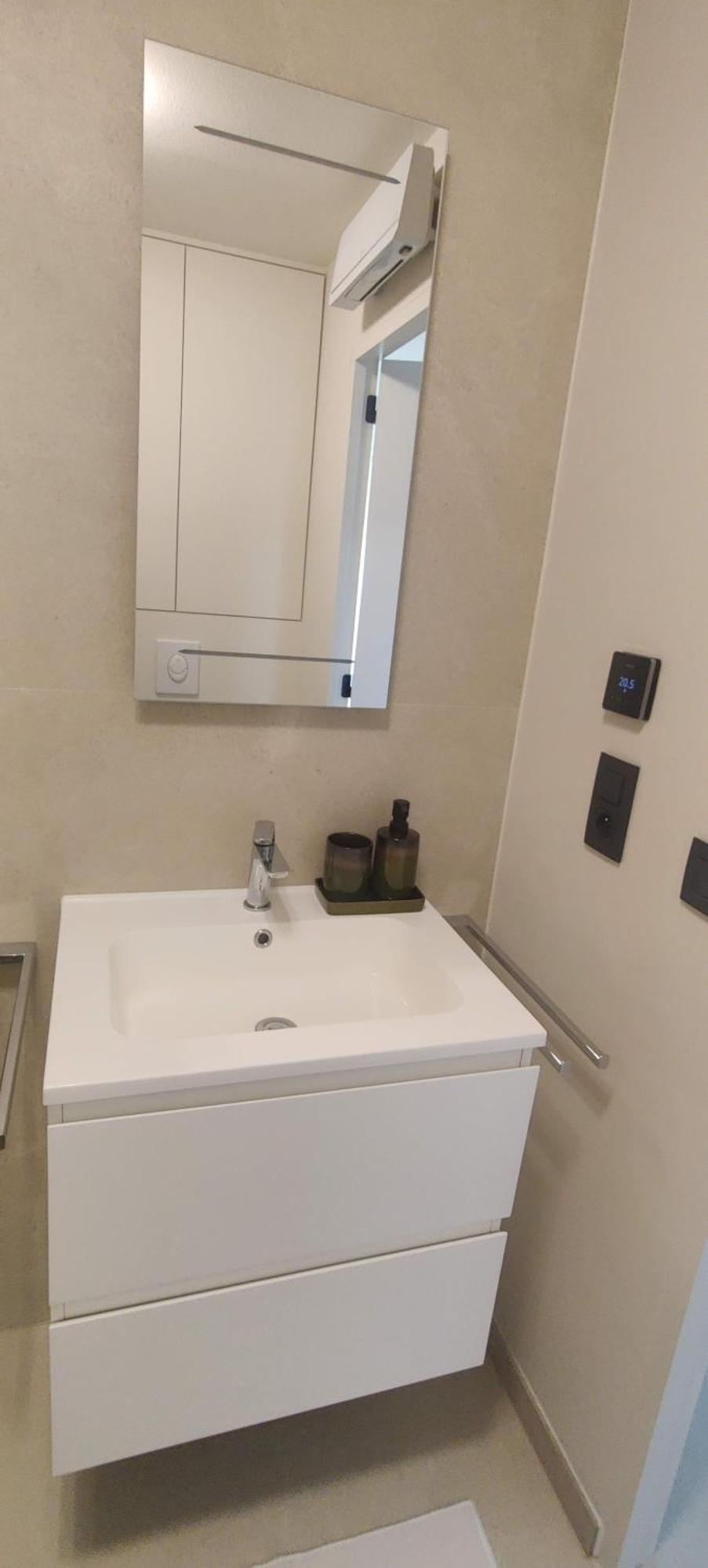 Recent Vernieuwd Appartement Met Zeezicht En Een Gratis Parkeerplaats Koksijde Exterior foto