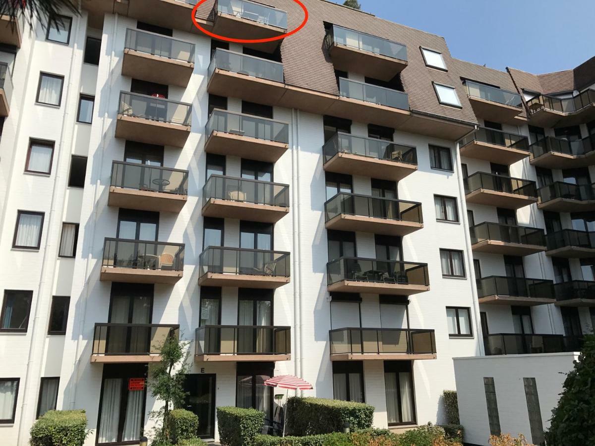 Recent Vernieuwd Appartement Met Zeezicht En Een Gratis Parkeerplaats Koksijde Exterior foto