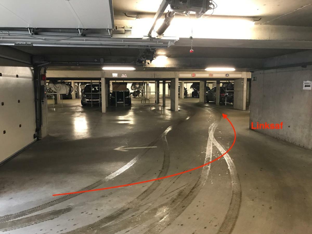 Recent Vernieuwd Appartement Met Zeezicht En Een Gratis Parkeerplaats Koksijde Exterior foto